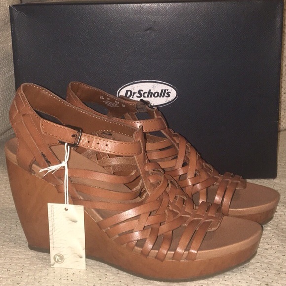 Dr. Scholl's Shoes - 🆕 Dr. Scholl’s Maeve Platform Wedge Sandals